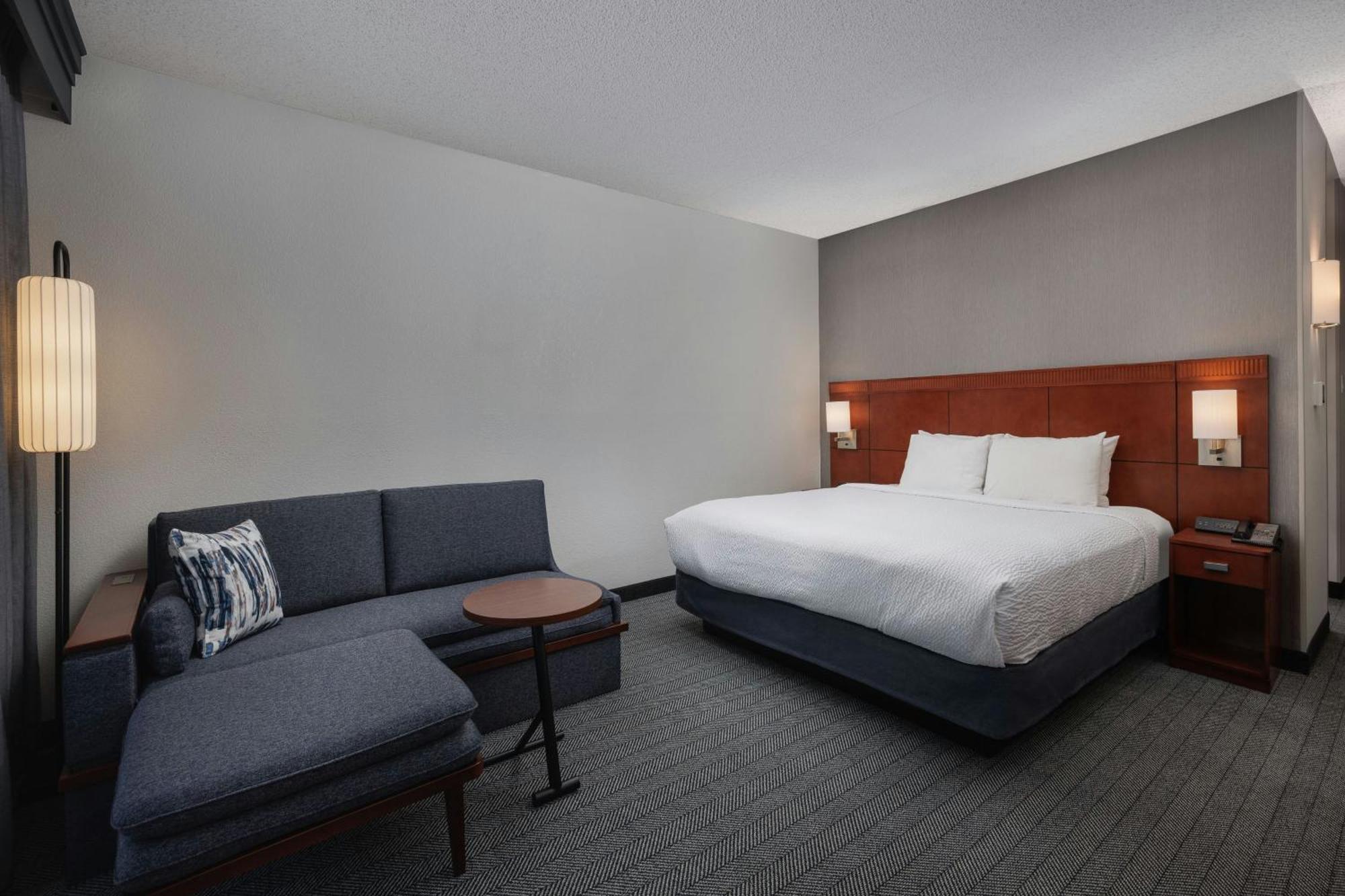 Courtyard By Marriott Denver Central Park Exterior foto